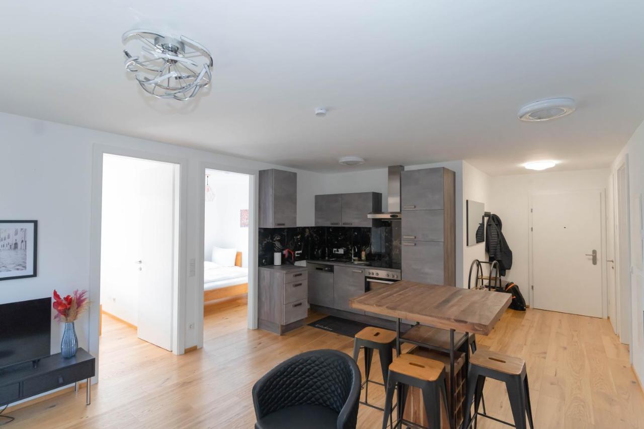 Luxurious Apartment With Big Balcony Near City Center 维也纳 外观 照片